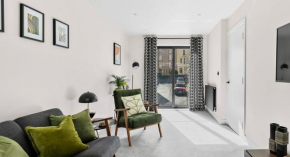 Luxurious Coach House with Roof Terrace
